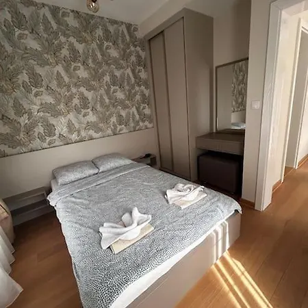 Apartament Royal King 2 *
